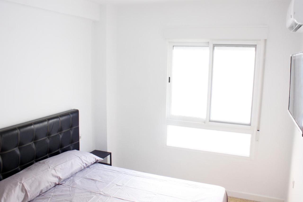 Апартаменты Apartamento Privado Proximo A Playa Y Ciencias Con Wifi Валенсия Экстерьер фото